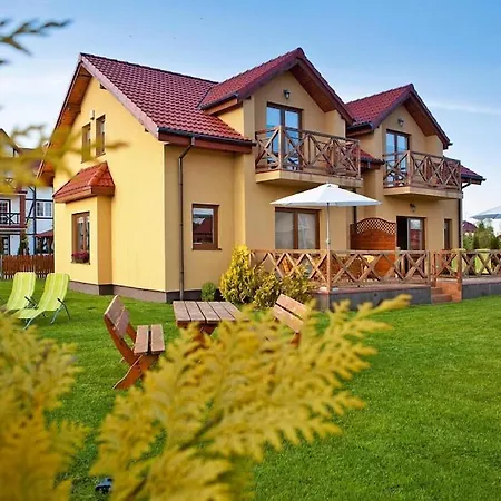 Half Of Home, Terrace, Playground Дом отдыха Ровы