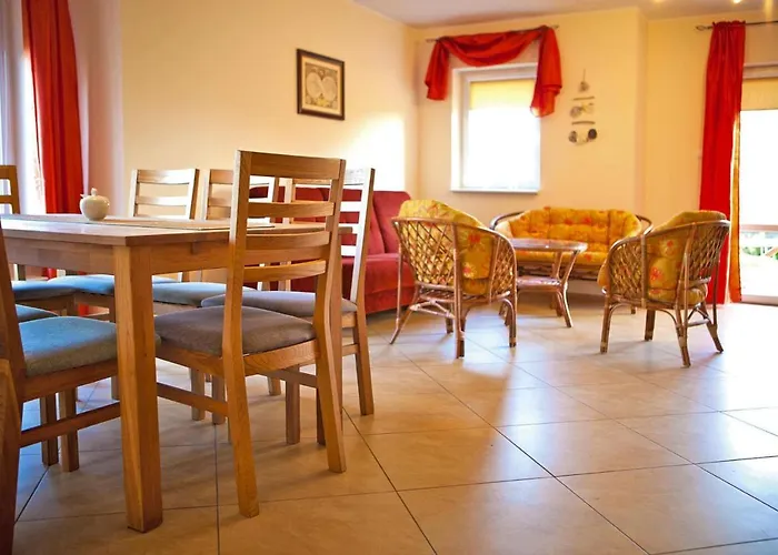 Half Of Home, Terrace, Playground Vakantiehuis Rowy (Pomerania)